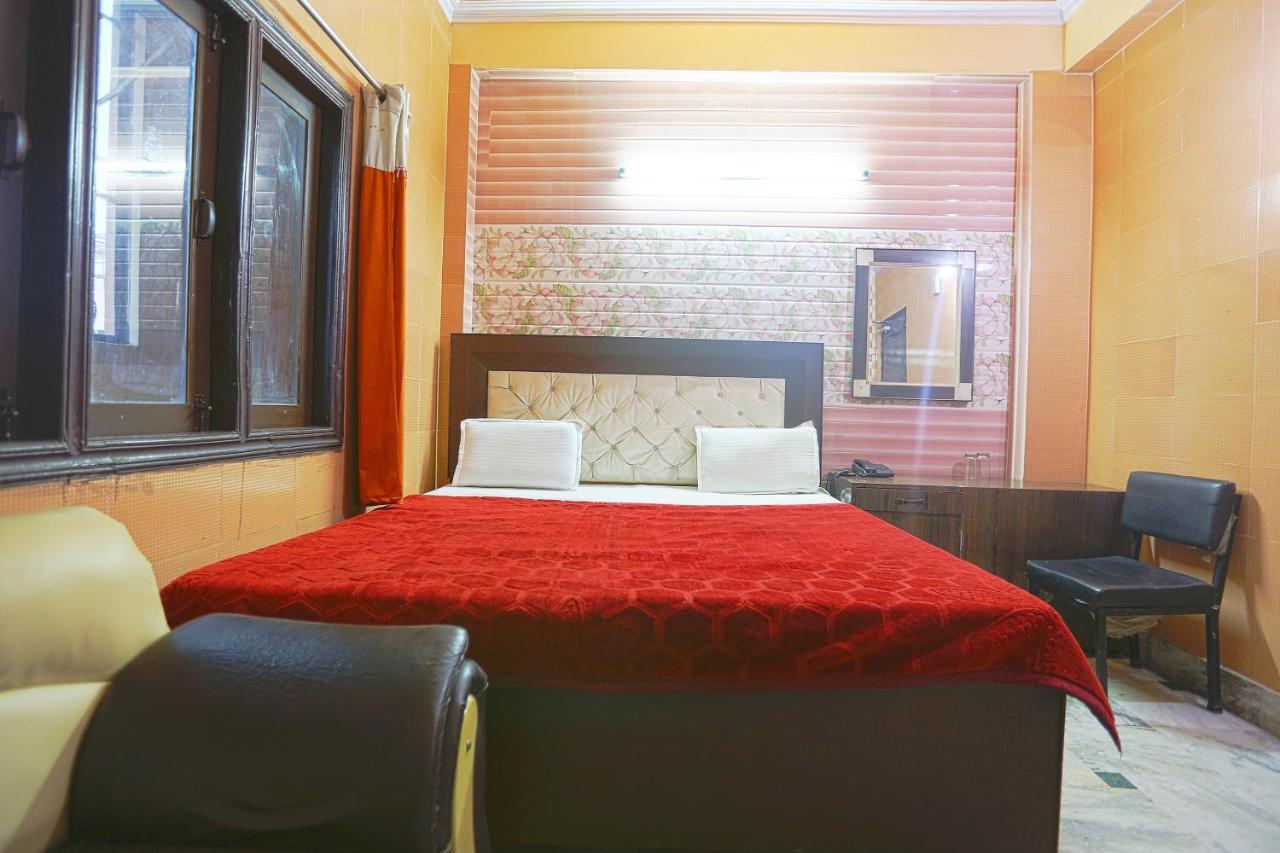 Spot On 43436 Hotel Mannat Spot Moradabad Esterno foto